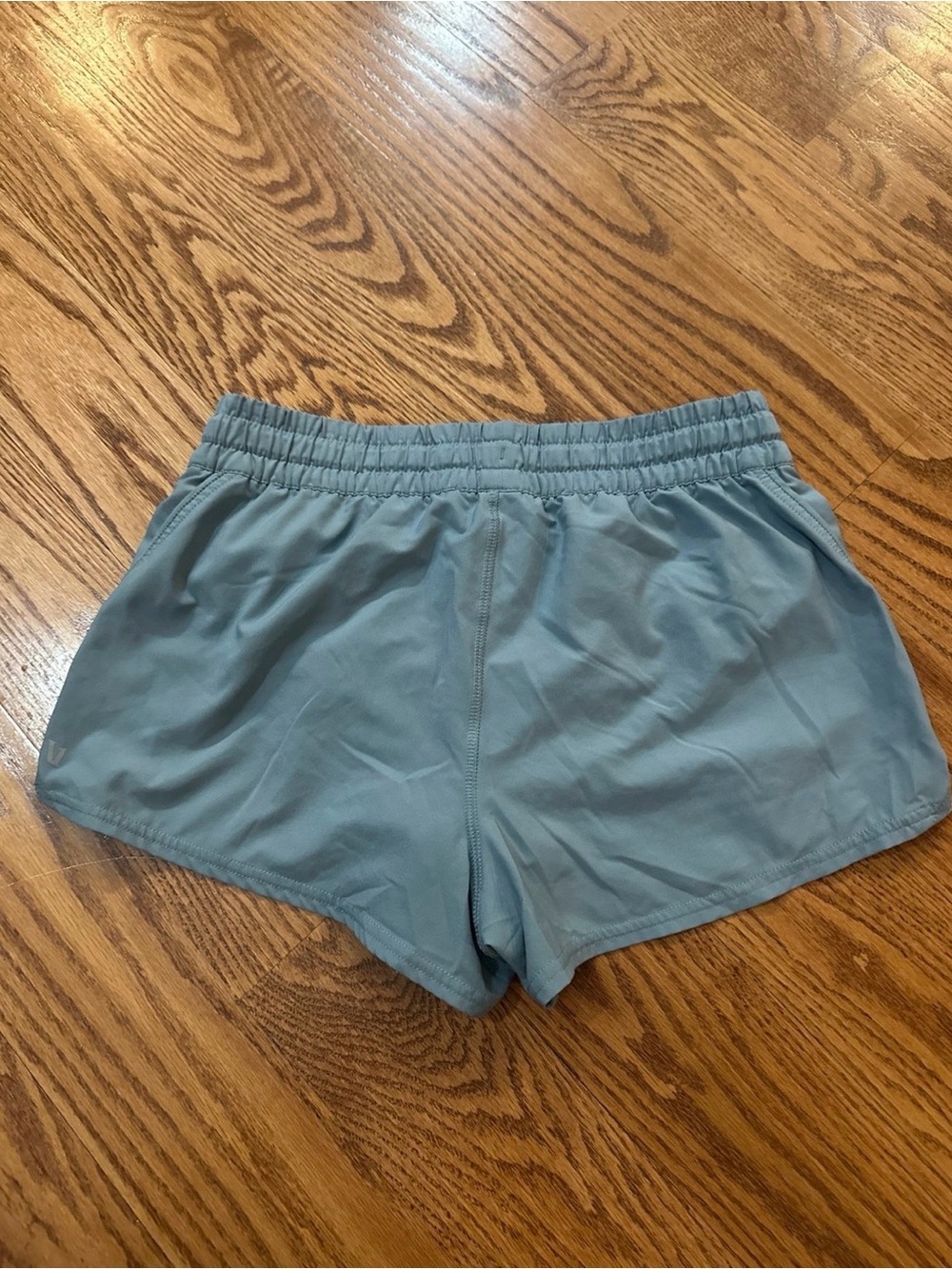Vuori Clementine Shorts Womens Small Blue - Picture 3 of 4